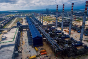 Dangote Refinery Raises Gantry Price as Middle East Tensions Lift Global Oil